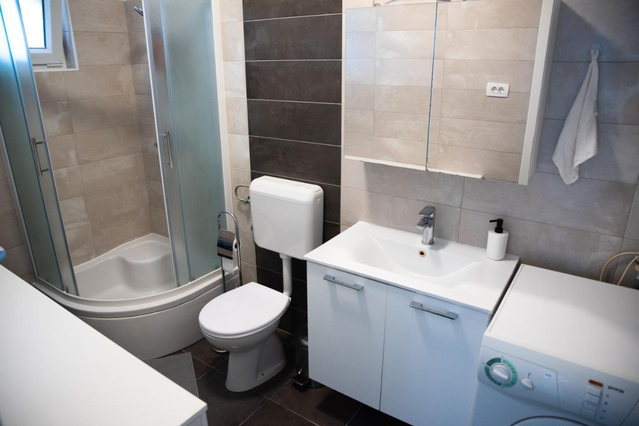 Apartman Dalmacija ザダル エクステリア 写真